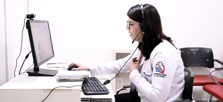 TECNOLOGIA NA SAÚDE