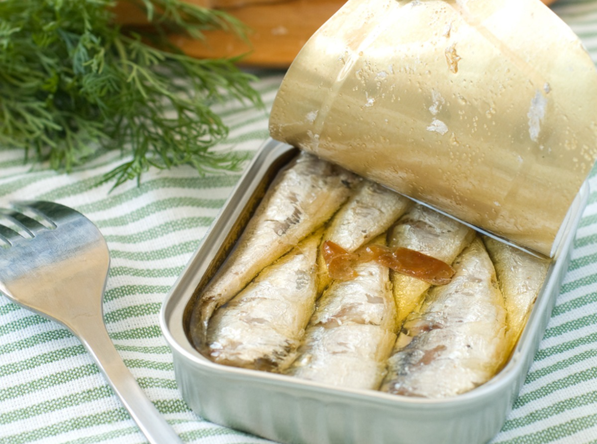 Image do post Abeaço destaca a sardinha em lata como alimento essencial para quem tem 50+